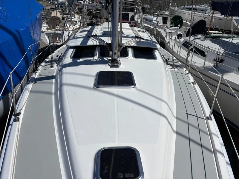 Slide: The Image of Hunter 41 Deck Salon 2008 - 31