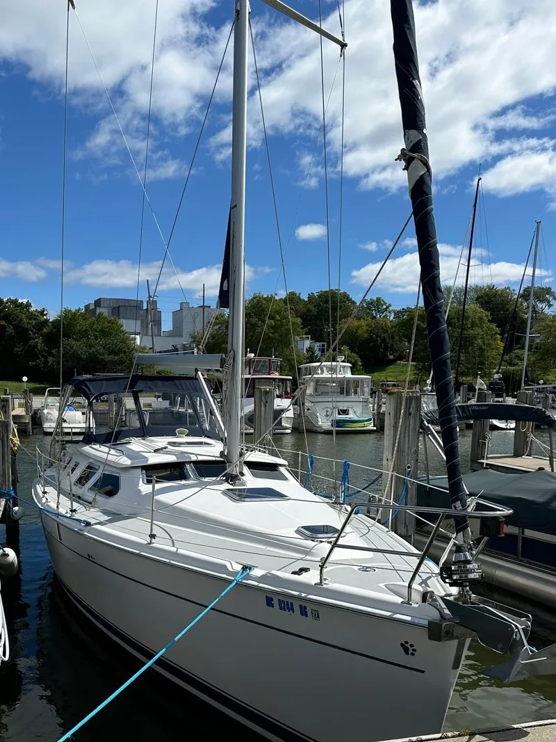 Slide: The Image of Hunter 41 Deck Salon 2008 - 7