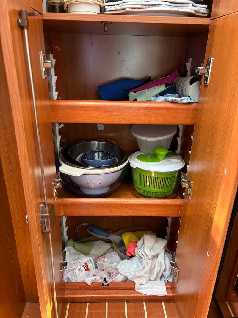 Slide: The Image of Hunter 41 Deck Salon 2008 - 76