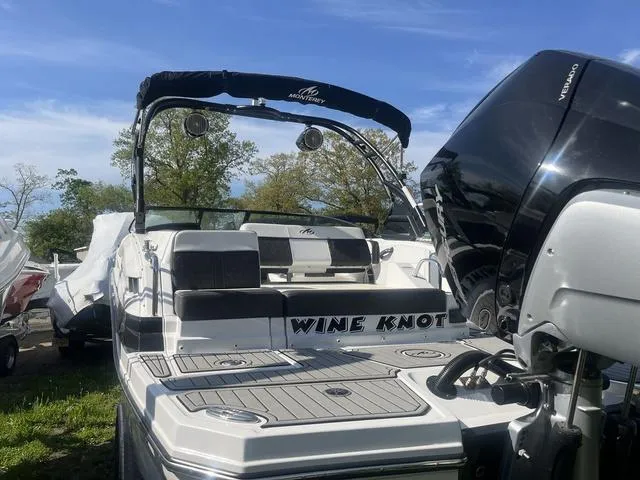 Slide: The Image of Monterey M-65 2020 - 4