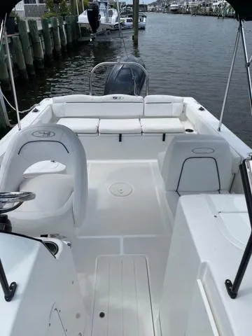 Slide: The Image of Sea Hunt Escape 211 LE 2017 - 7