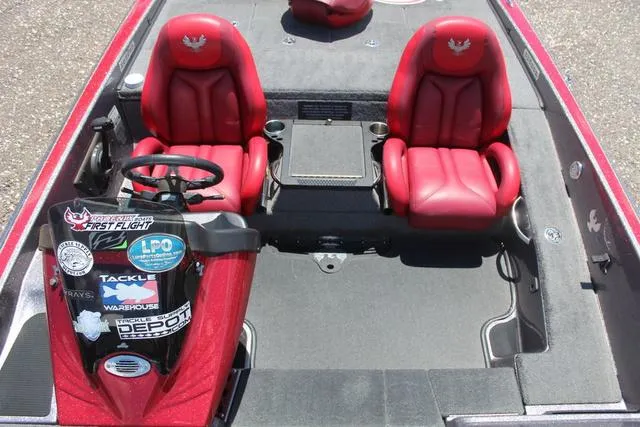 Slide: The Image of Phoenix Bass Boats 921 PHX 2017 - 17