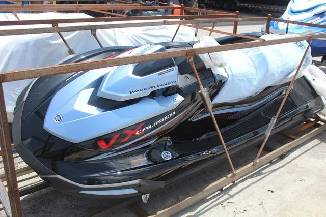 Slide: The Image of 2025 Yamaha Marine Waverunner VX1050C-BA jet ski in shipping crate. - 5