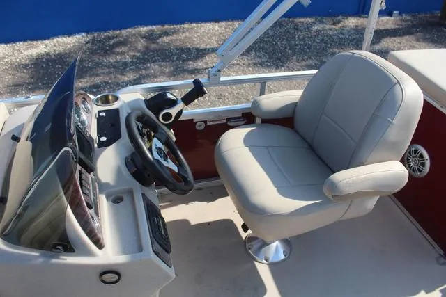 Slide: The Image of Avalon GS Cruise 19' 2016 - 16