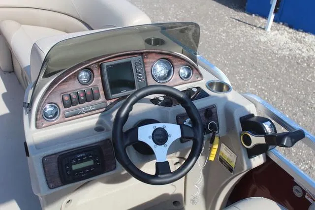 Slide: The Image of Avalon GS Cruise 19' 2016 - 17