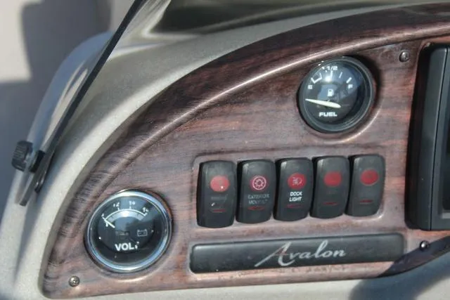 Slide: The Image of Avalon GS Cruise 19' 2016 - 20