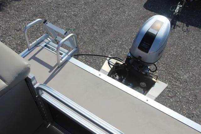 Slide: The Image of Avalon GS Cruise 19' 2016 - 25