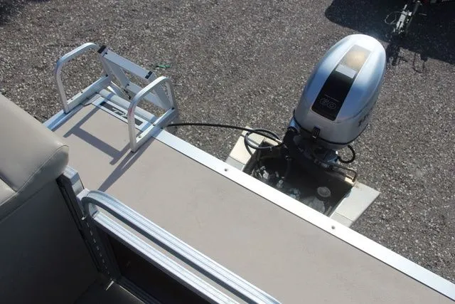 Slide: The Image of Avalon GS Cruise 19' 2016 - 26