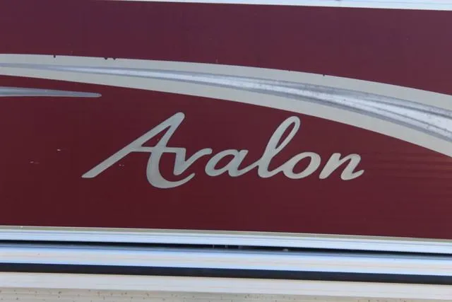 Slide: The Image of Avalon GS Cruise 19' 2016 - 8