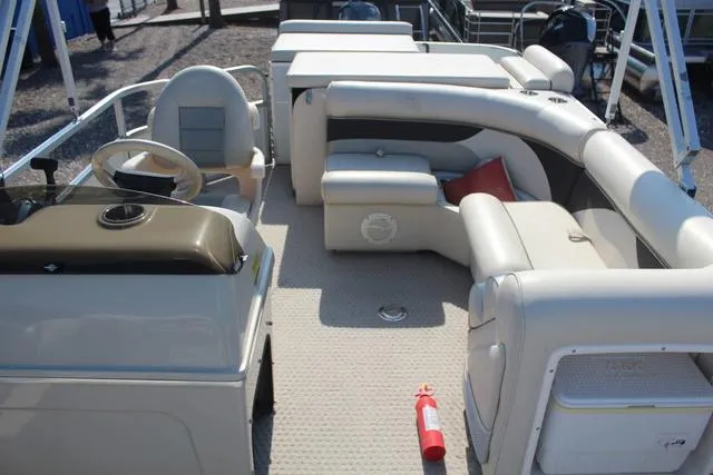 Slide: The Image of Palm Beach 220D 2008 - 14