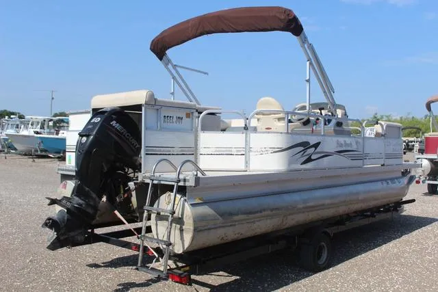 Slide: The Image of Palm Beach 220D 2008 - 4