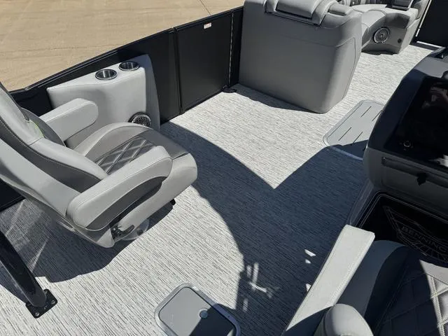 Slide: The Image of Bennington R Swingback 25 RSBA 2025 - 15