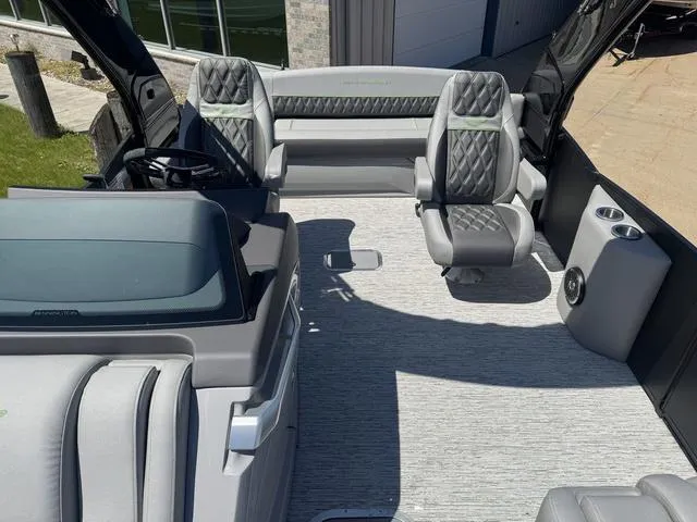 Slide: The Image of Bennington R Swingback 25 RSBA 2025 - 16