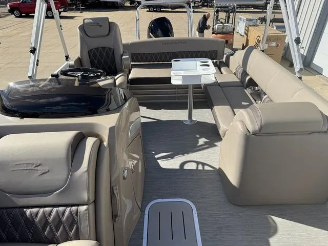 Slide: The Image of Bennington 23 LXSB 2022 - 10