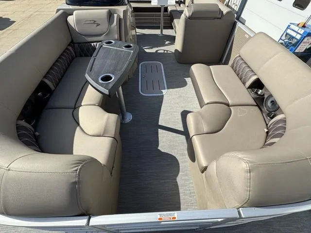 Slide: The Image of Bennington 23 LXSB 2022 - 12