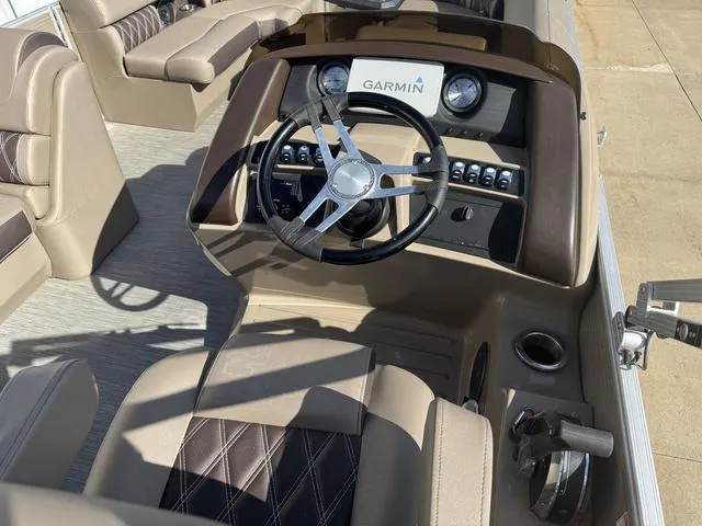 Slide: The Image of Bennington 23 LXSB 2022 - 16