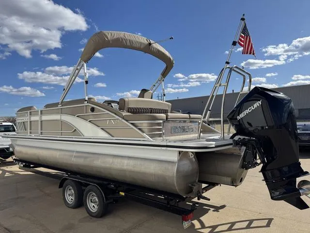 Slide: The Image of Bennington 23 LXSB 2022 - 3