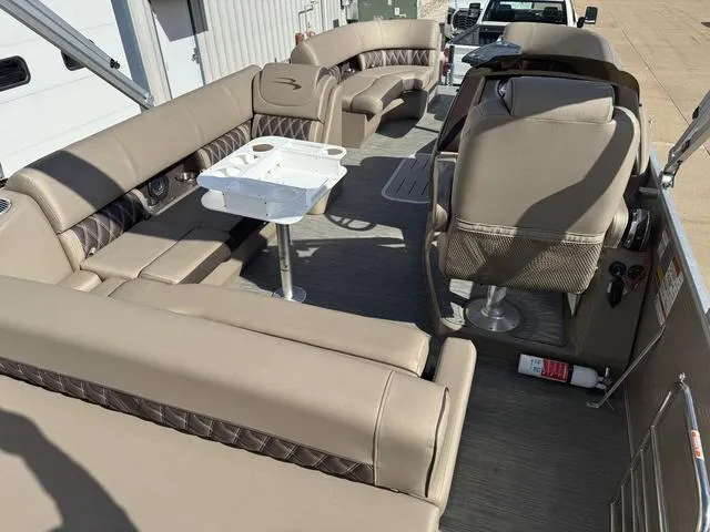 Slide: The Image of Bennington 23 LXSB 2022 - 8