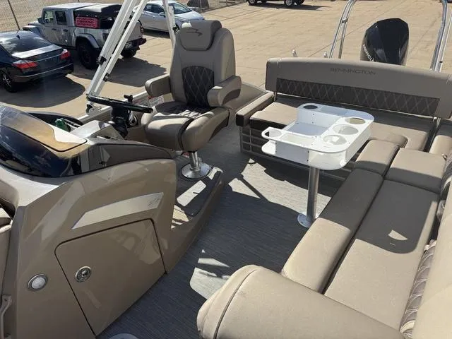 Slide: The Image of Bennington 23 LXSB 2022 - 9