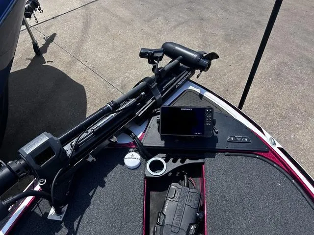 Slide: The Image of Nitro Z19 2022 - 13