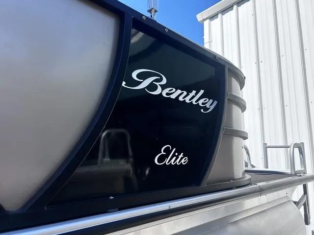 Slide: The Image of 2019 Bentley Pontoons 223 Bentley Elite Admiral, close-up of logo and sleek design. - 12