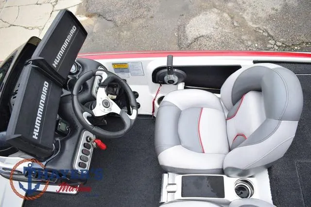 Slide: The Image of 2015 Nitro Z Series Z-8 boat interior with steering wheel and seats. - 17