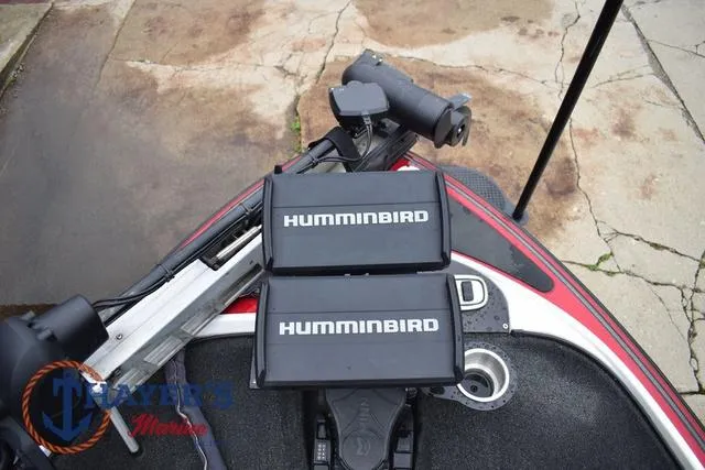 Slide: The Image of 2015 Nitro Z Series Z-8 boat with dual Humminbird fish finders on deck. - 29