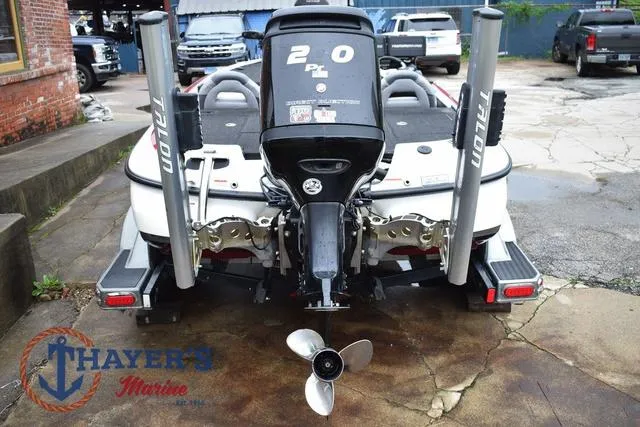 Slide: The Image of 2015 Nitro Z Series Z-8 boat rear view with motor and dual Talon anchors. - 3