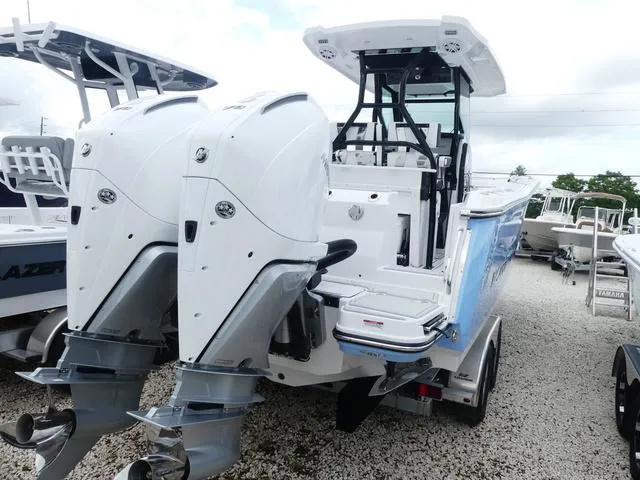 Slide: The Image of Blackfin 272 CC 2025 - 7