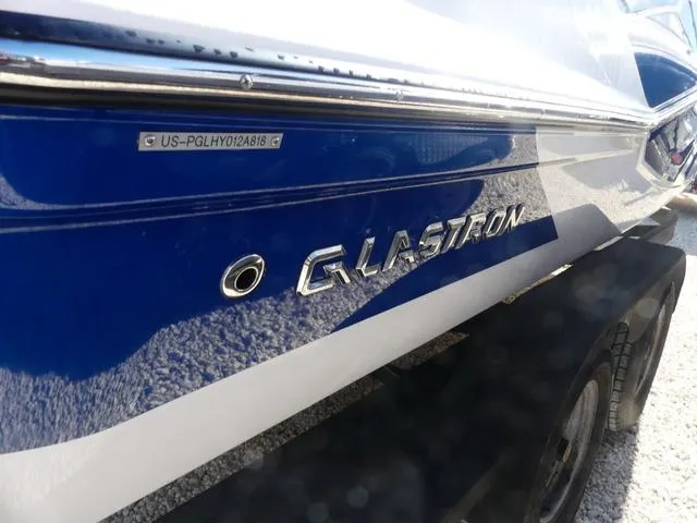 Slide: The Image of Glastron GTD 220 2018 - 2