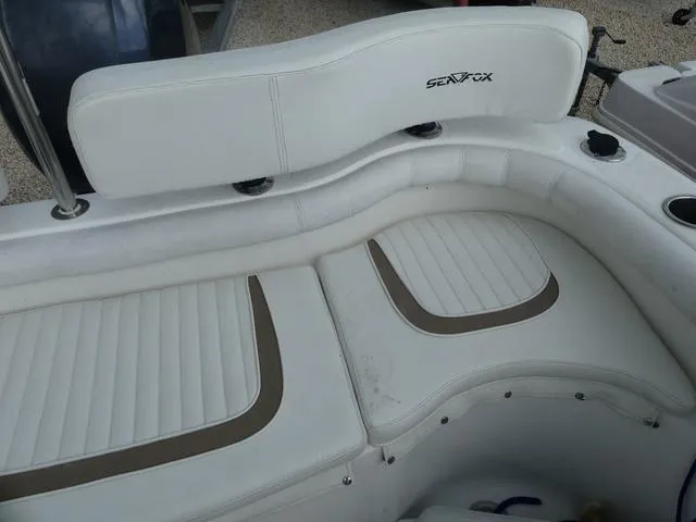 Slide: The Image of Sea Fox 216 Traveler 2008 - 11