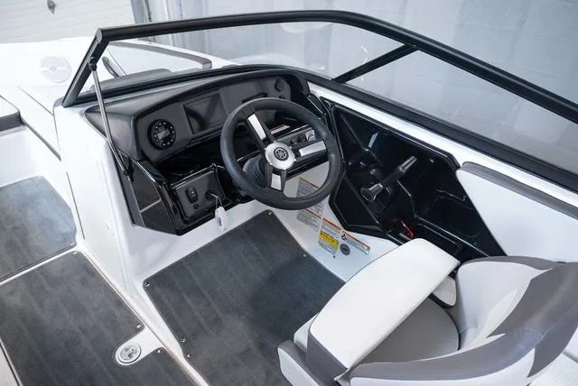 Slide: The Image of Yamaha AR190 2025 - 6