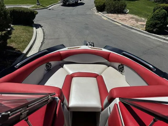 Slide: The Image of Tigé RZ2 2010 - 10