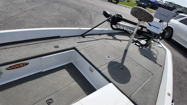 Slide: The Image of 1997 Pro Craft 200 Super Pro boat deck with fishing seat and equipment. - 14