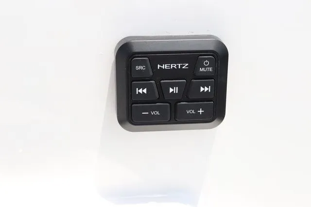 Slide: The Image of Yamaha 222 FSH Sport E 2025 - 33