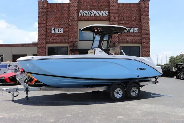 Slide: The Image of Yamaha 222 FSH Sport E 2025 - 1