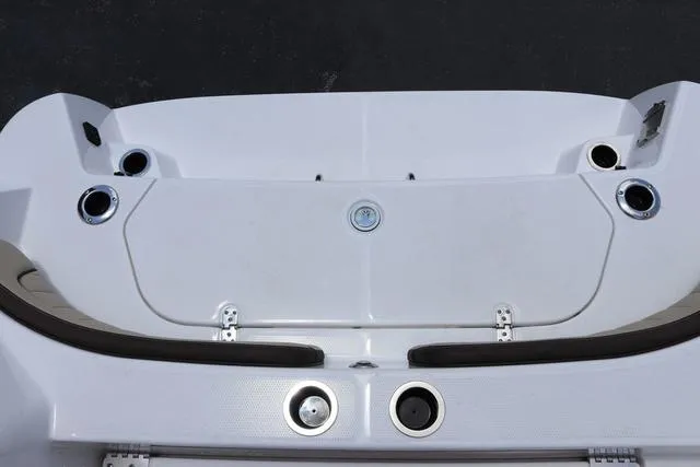 Slide: The Image of Yamaha 222 FSH Sport E 2025 - 31