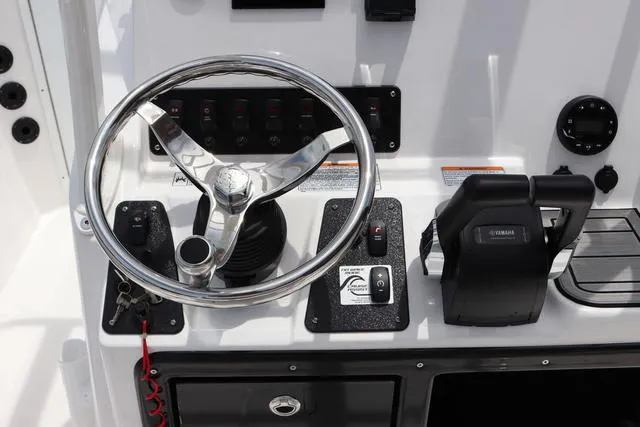 Slide: The Image of Yamaha 222 FSH Sport 2025 - 16