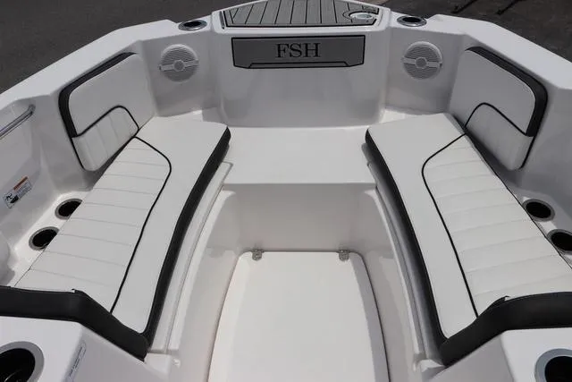 Slide: The Image of Yamaha 222 FSH Sport 2025 - 23