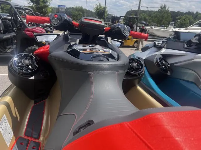 Slide: The Image of Sea-Doo RXP-X 325 WITH SOUND SYSTEM 2025 - 7