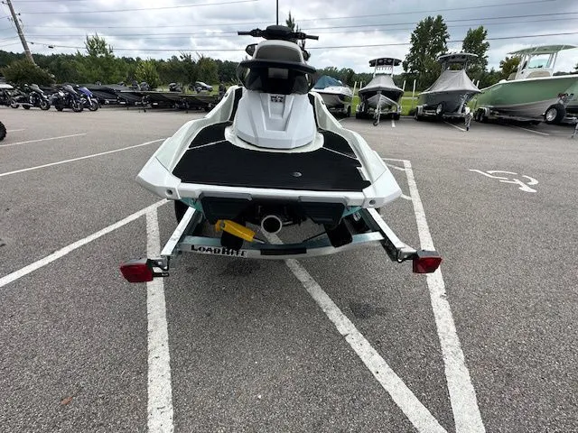 Slide: The Image of Yamaha VX Cruiser HO 2025 - 5