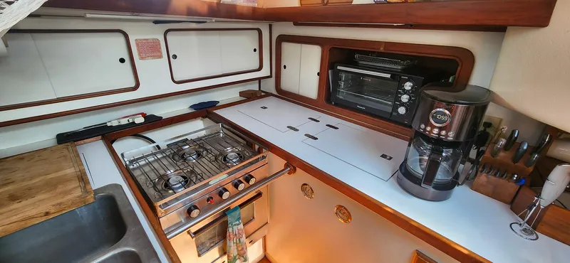 Slide: The Image of Morgan 44 Center Cockpit 1989 - 51