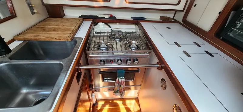 Slide: The Image of Morgan 44 Center Cockpit 1989 - 52