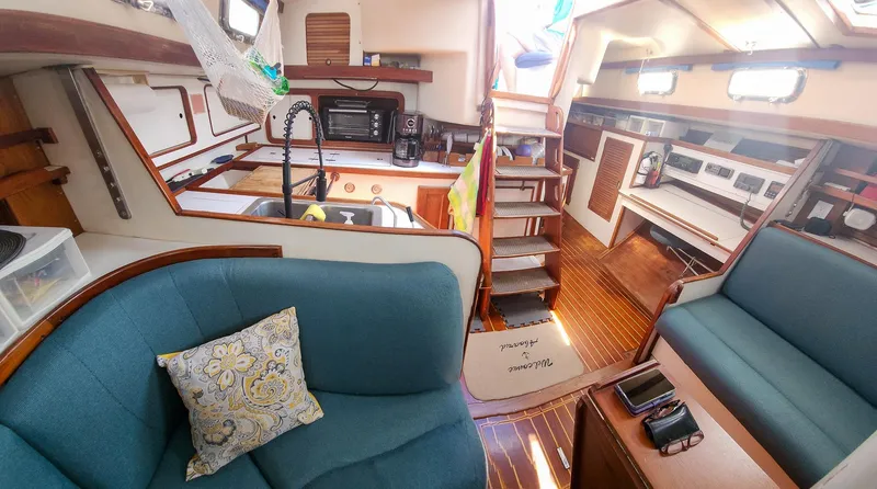 Slide: The Image of Morgan 44 Center Cockpit 1989 - 57