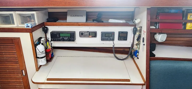 Slide: The Image of Morgan 44 Center Cockpit 1989 - 60