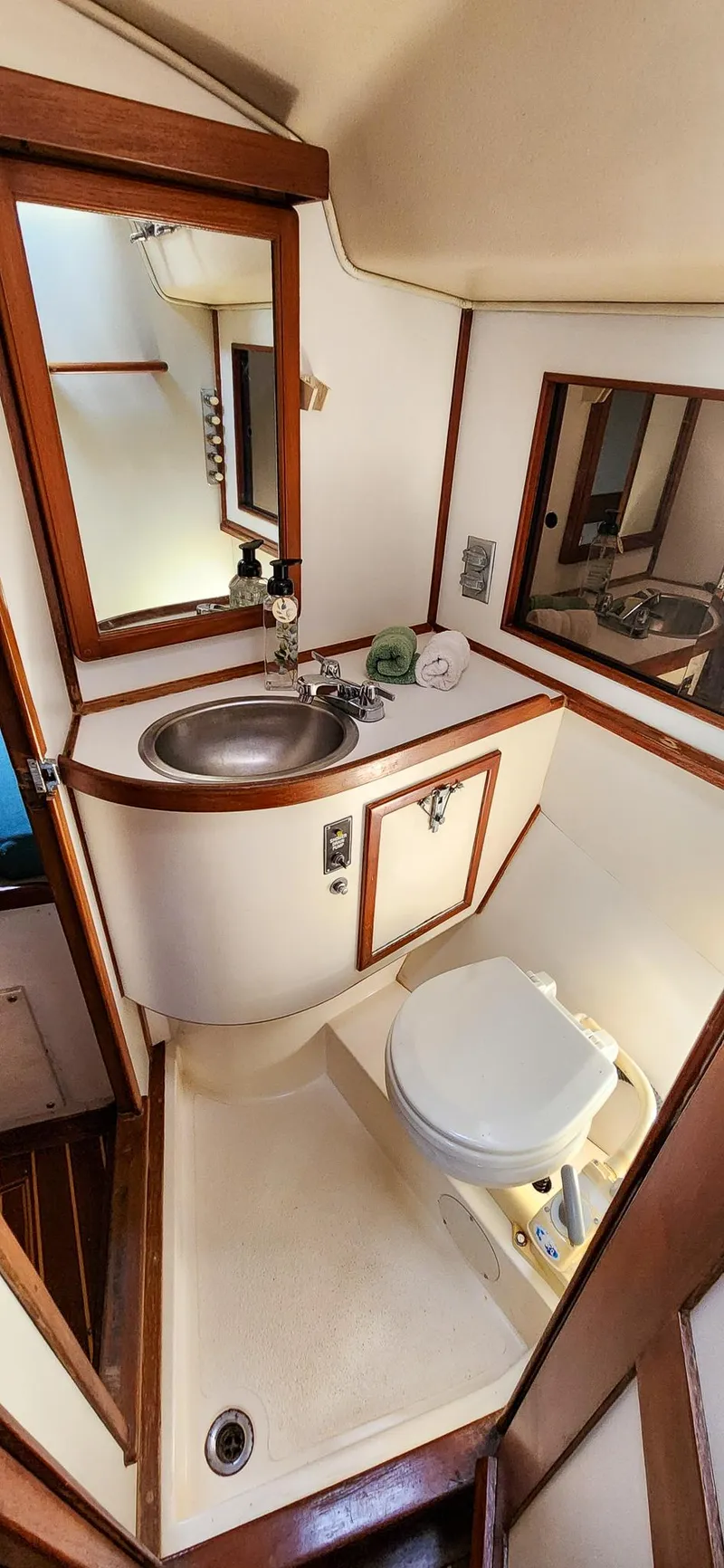 Slide: The Image of Morgan 44 Center Cockpit 1989 - 73