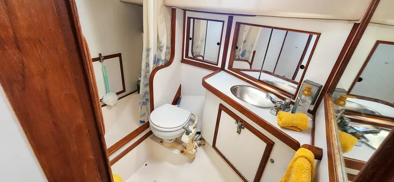 Slide: The Image of Morgan 44 Center Cockpit 1989 - 85