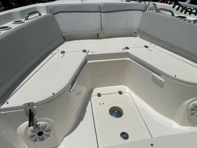 Slide: The Image of Sea Fox 268 Commander 2020 - 13