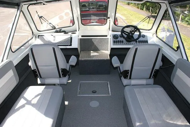 Slide: The Image of Thunder Jet 210 Luxor Limited 2025 - 5