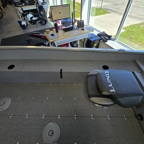 Slide: The Image of Lund 1600 Fury Heritage Edition 2025 - 6